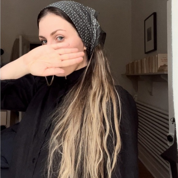 Meet your Posher, Audrey - Picture 1 of 1